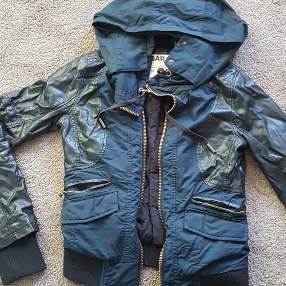 Garage Urban Bomber